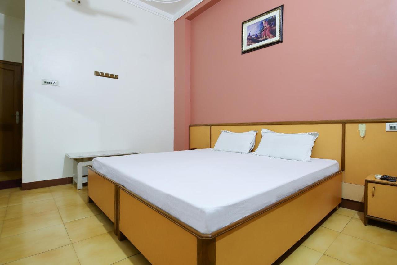 Spot On 64233 Grand Ganga View Hotel - Varanasi — Photos 3